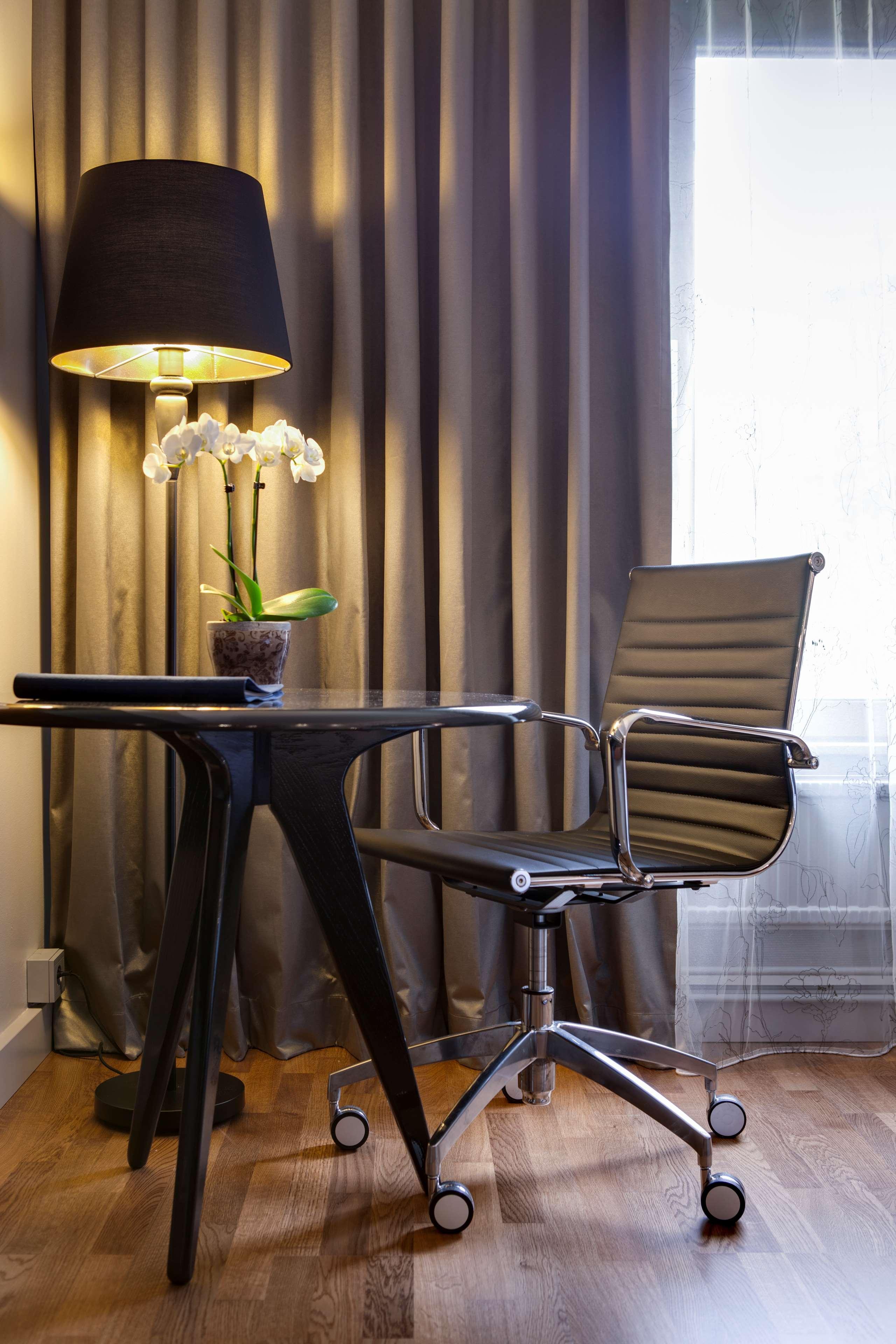 Radisson Blu Arlandia Hotel, Stockholm-arlanda 4*