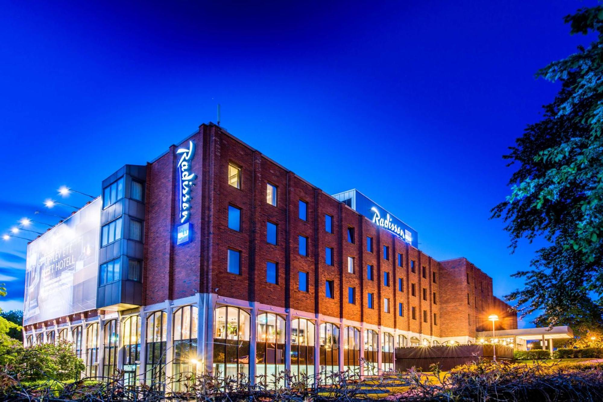 Hotel Radisson Blu Arlandia Hotel, Stockholm-arlanda 4*