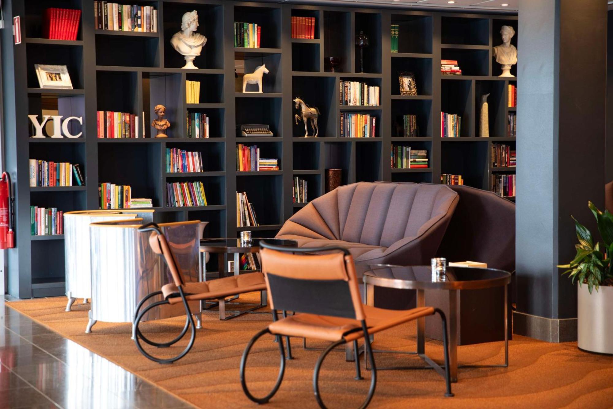 Hotel Radisson Blu Arlandia Hotel, Stockholm-arlanda 4*